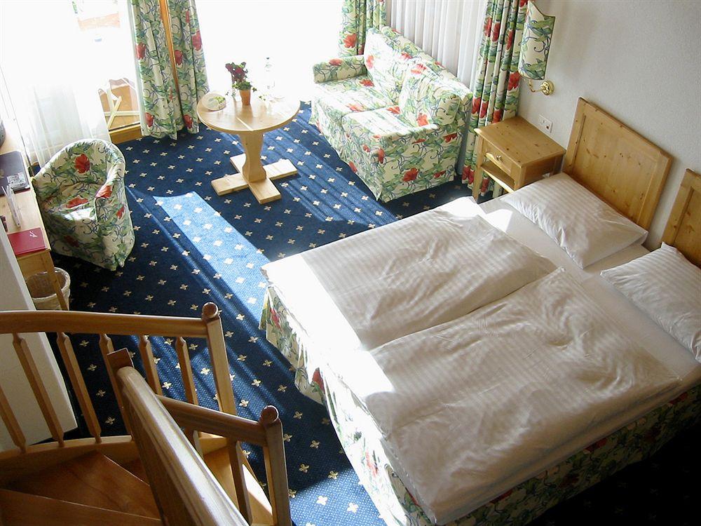 Walliserhof Grand-Hotel & Spa Relais & Chateaux Saas-Fee Bilik gambar